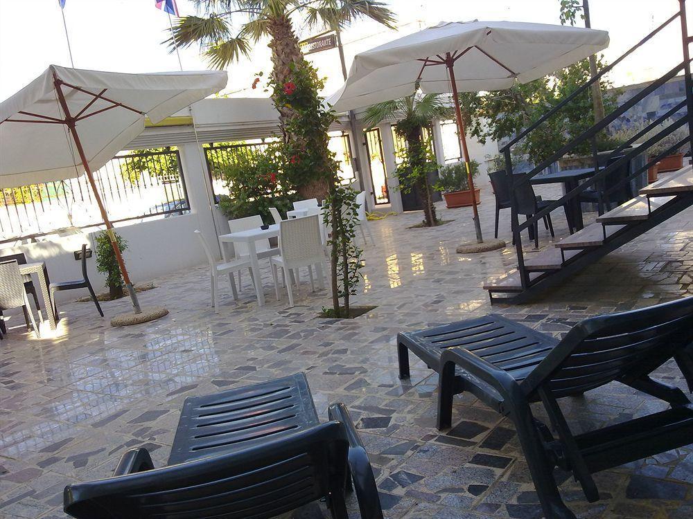 Porto Cesareo Hotel Exteriör bild